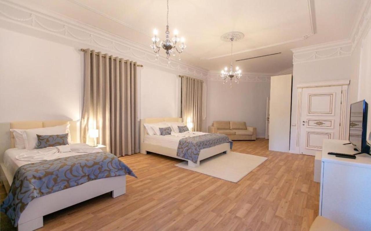 Vila Ferdinand Modern Rooms In Tirana'S Center Екстериор снимка