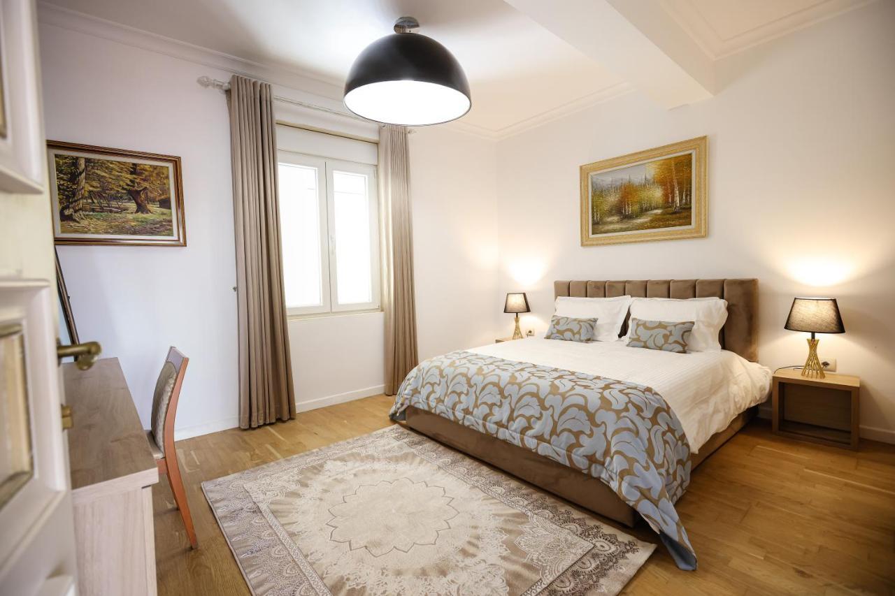 Vila Ferdinand Modern Rooms In Tirana'S Center Екстериор снимка