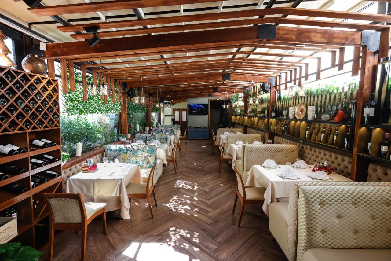 Vila Ferdinand Modern Rooms In Tirana'S Center Екстериор снимка